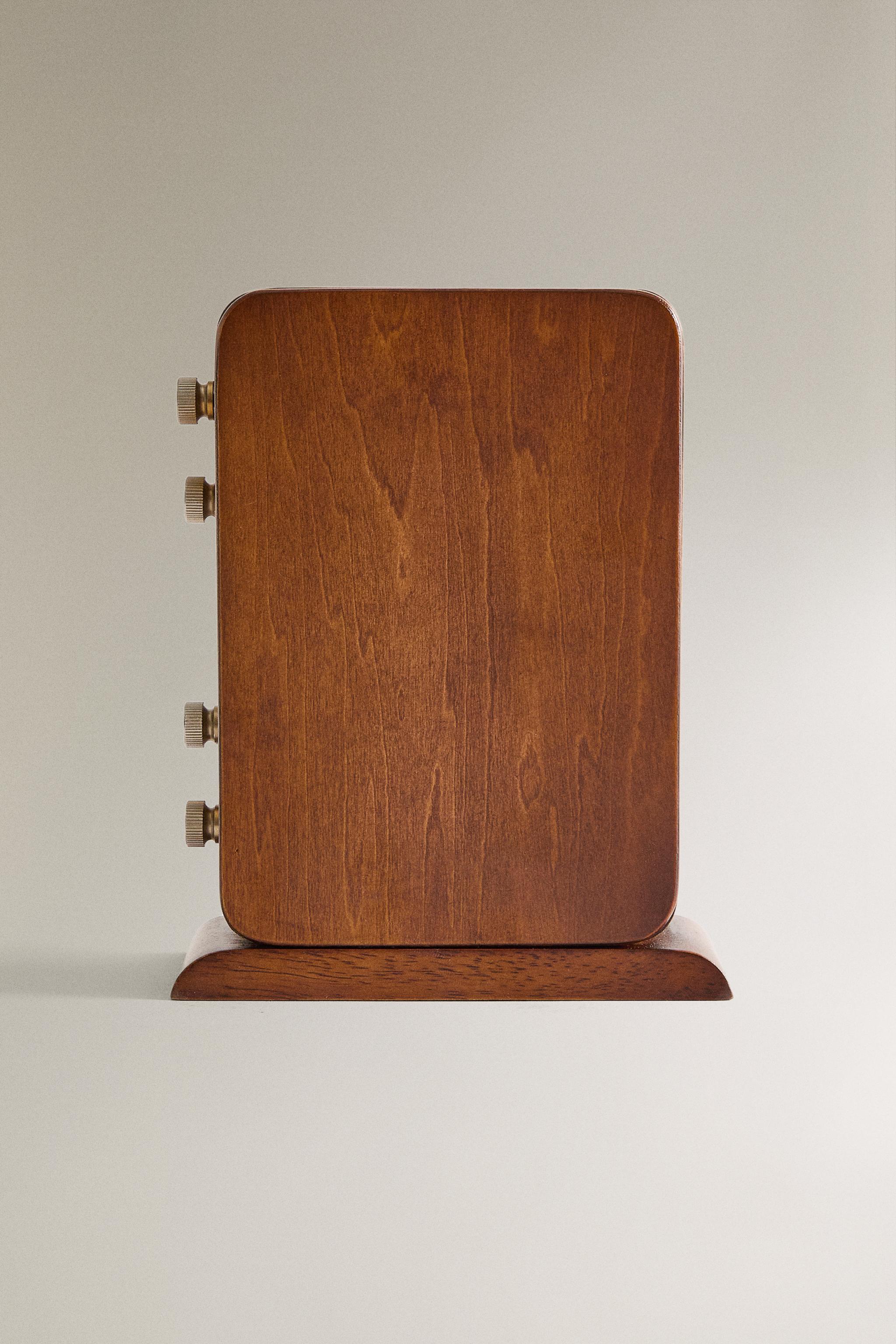 MANUAL TABLE CALENDAR